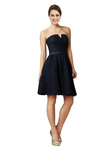 Discount Classic Knee Length Lace Bridesmaid Dress / Cocktail Dress with Notched Neckline