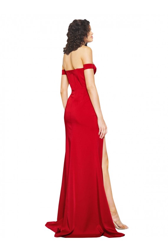 Discount Off the Shoulder Sweetheart Bustier Style Formal Silky Satin Bridesmaid Dress / Prom Dress with Side Split