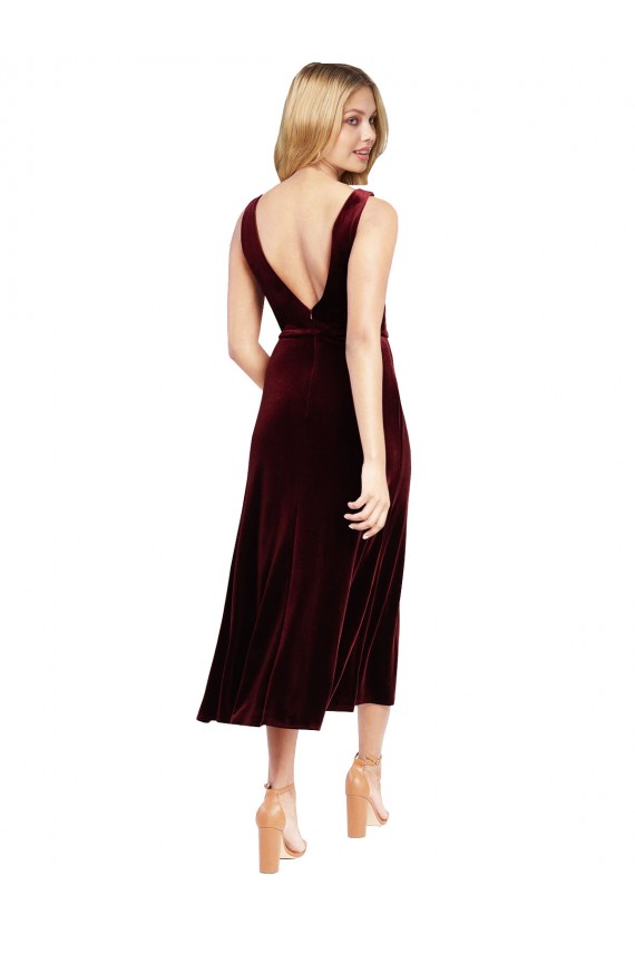 Discount Daring Plunging V-Neckline Short Midi Cocktail Length Velvet Bridesmaid Dress / Prom Dress