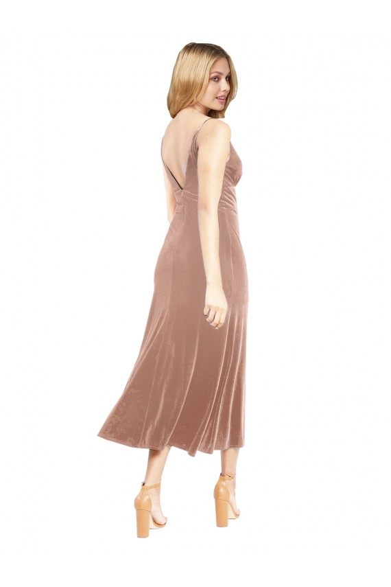 Discount Midi Cocktail Length Short V-Neck Velvet Bridesmaid Dress / Prom Dress with Notched Neckline